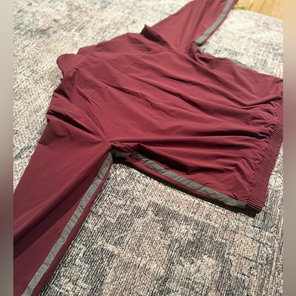 Volcom Maroon Zip Up Jacket - Picture 3 of 7